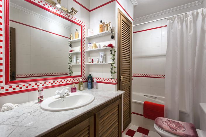 Image No.22-3 Bed Property for sale