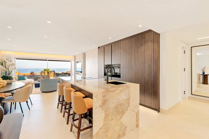 Image No.5-Propriété de 4 chambres à vendre à Estepona