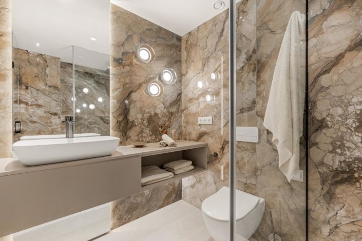 Image No.22-3 Bed Property for sale