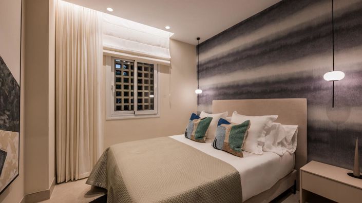 Image No.10-3 Bed Property for sale