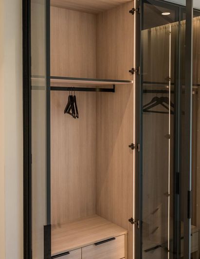 Image No.45-3 Bed Property for sale