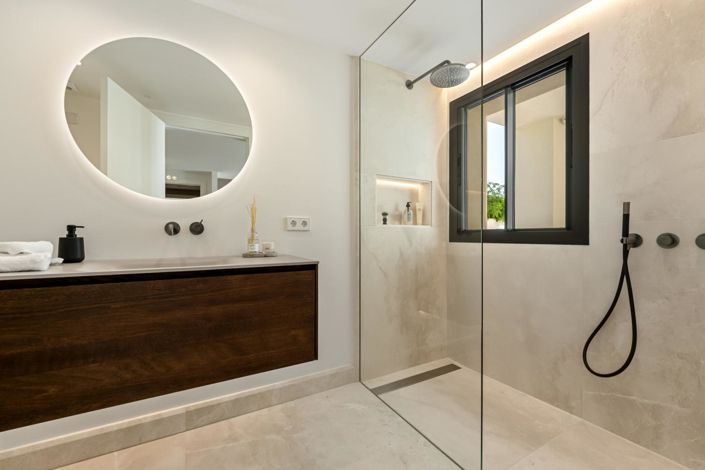 Image No.12-Propriété de 5 chambres à vendre à Marbella