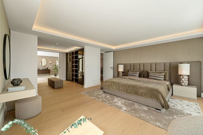 Image No.5-Propriété de 5 chambres à vendre à Marbella