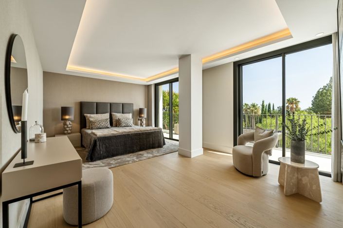 Image No.9-Propriété de 5 chambres à vendre à Marbella