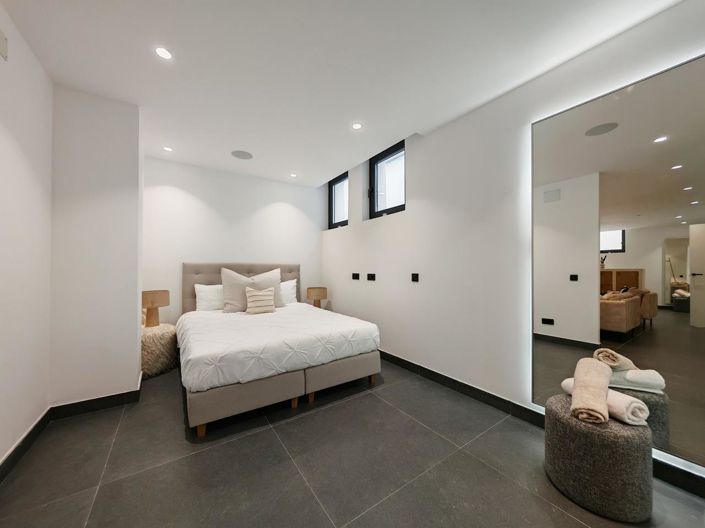 Image No.18-Propriété de 5 chambres à vendre à Estepona