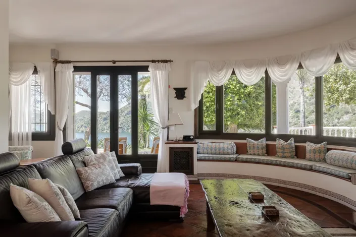 Image No.3-Propriété de 6 chambres à vendre à Istán