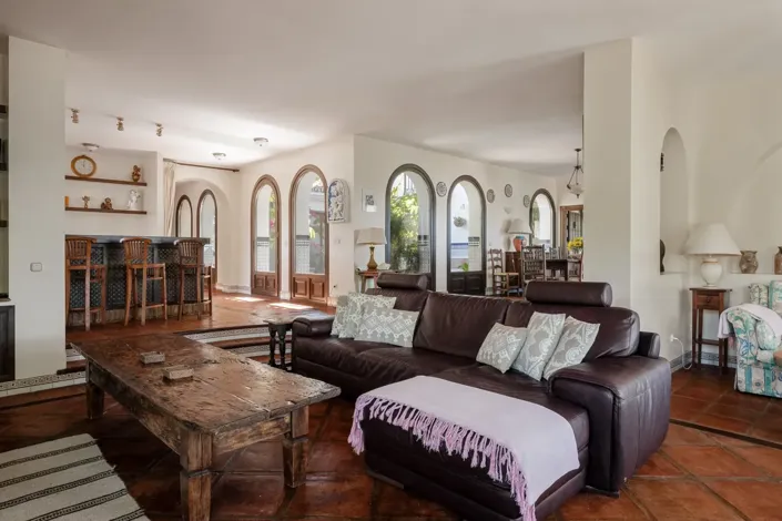 Image No.4-Propriété de 6 chambres à vendre à Istán