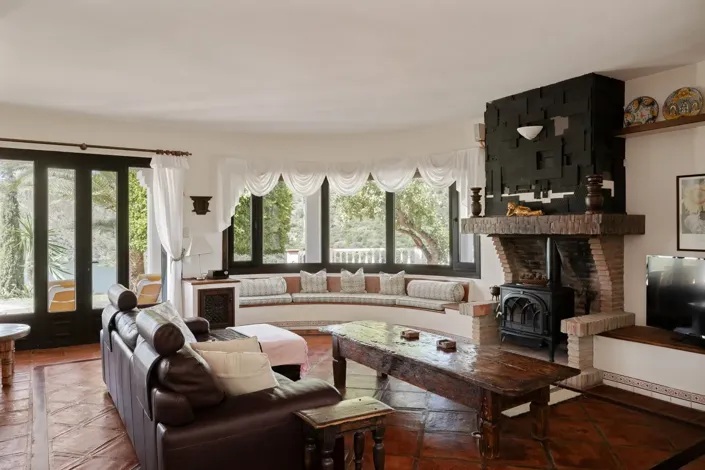 Image No.5-Propriété de 6 chambres à vendre à Istán