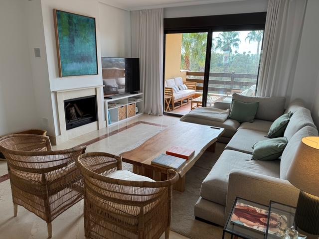 Image No.3-Propriété de 3 chambres à vendre à San Roque