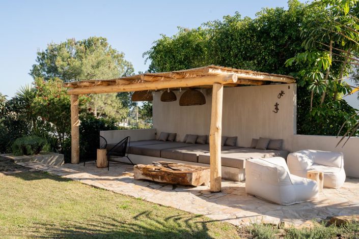 Image No.25-5 Bed Property for sale