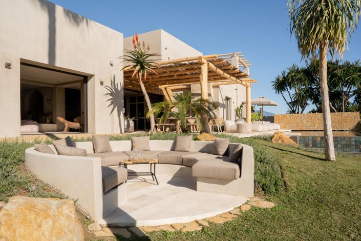 Image No.4-5 Bed Property for sale