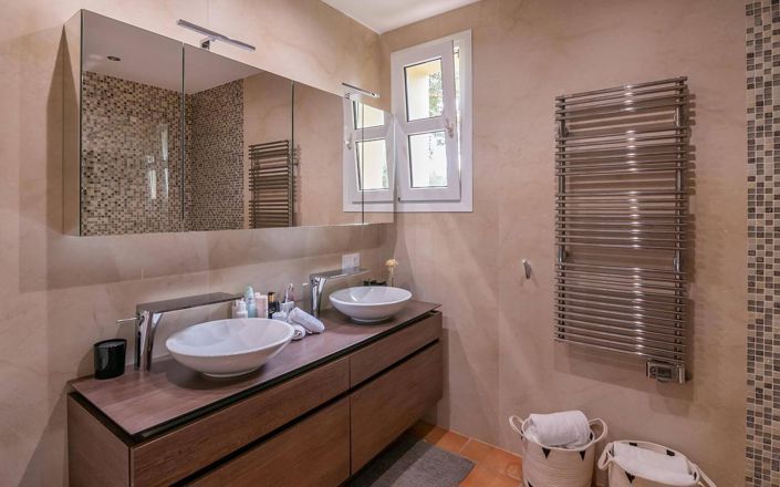 Image No.14-Propriété de 6 chambres à vendre à San Roque