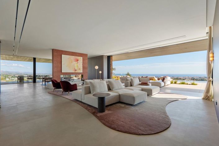 Image No.46-8 Bed Property for sale