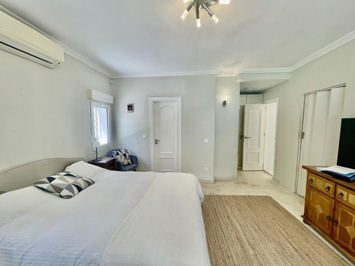 Image No.20-Propriété de 5 chambres à vendre à San Roque