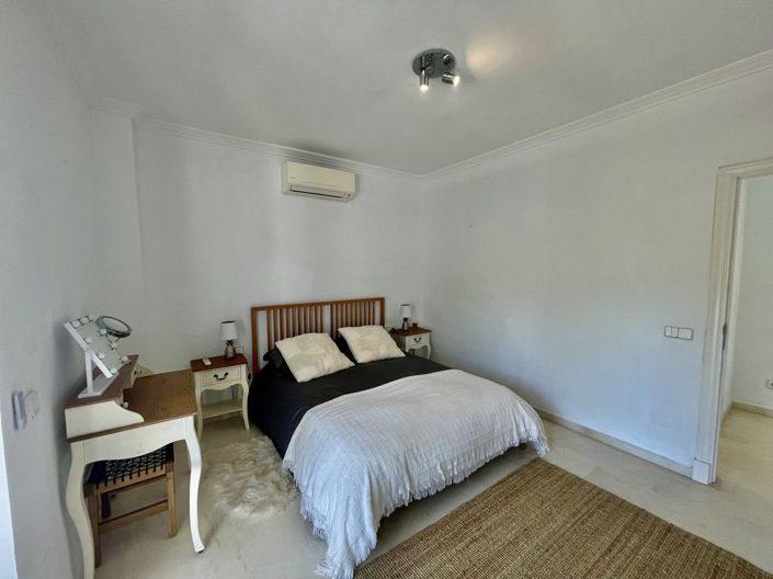 Image No.4-Propriété de 5 chambres à vendre à San Roque