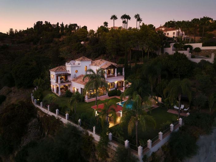 Image No.51-4 Bed Property for sale