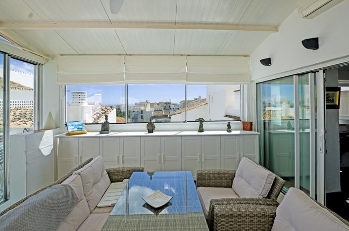 Image No.15-3 Bed Property for sale