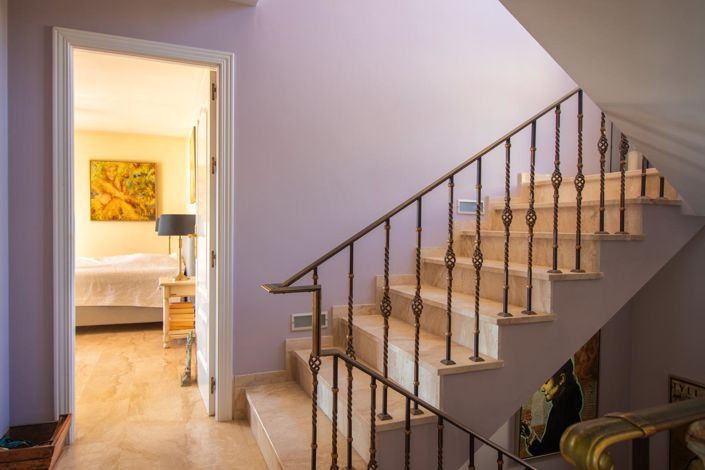 Image No.36-4 Bed Property for sale