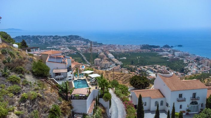 Image No.4-5 Bed Property for sale