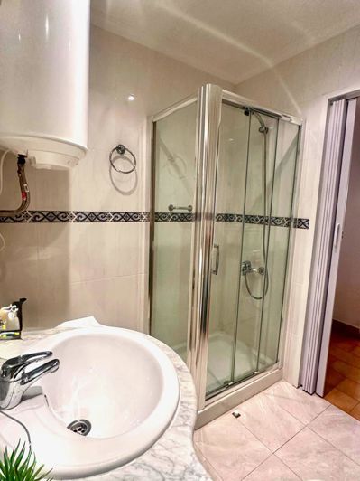 Image No.13-3 Bed Property for sale