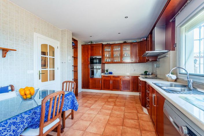 Image No.11-Propriété de 4 chambres à vendre à Almuñécar