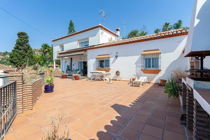 Image No.2-Propriété de 4 chambres à vendre à Almuñécar