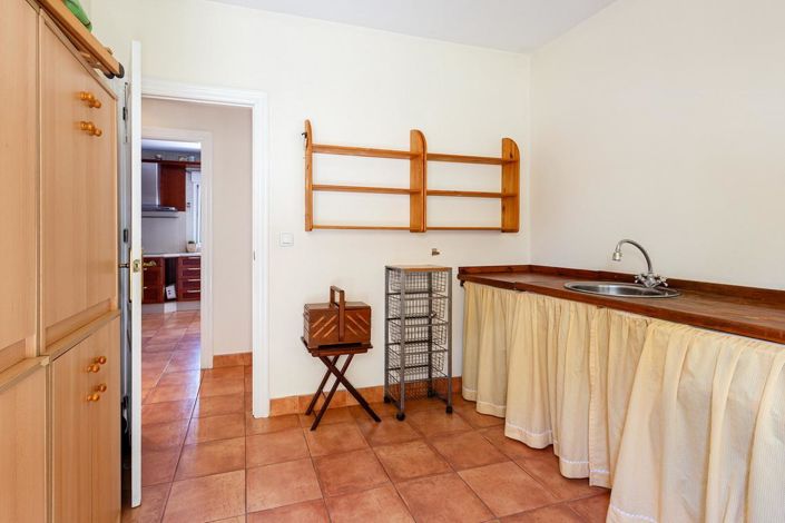 Image No.20-Propriété de 4 chambres à vendre à Almuñécar