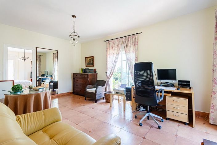 Image No.22-Propriété de 4 chambres à vendre à Almuñécar