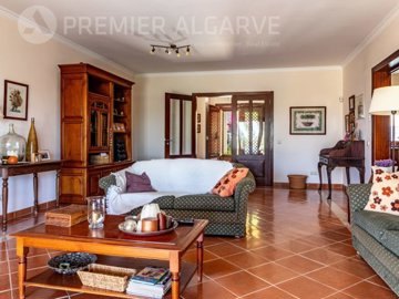 ide7f89c01-0000-0500-0000-000015b3d432