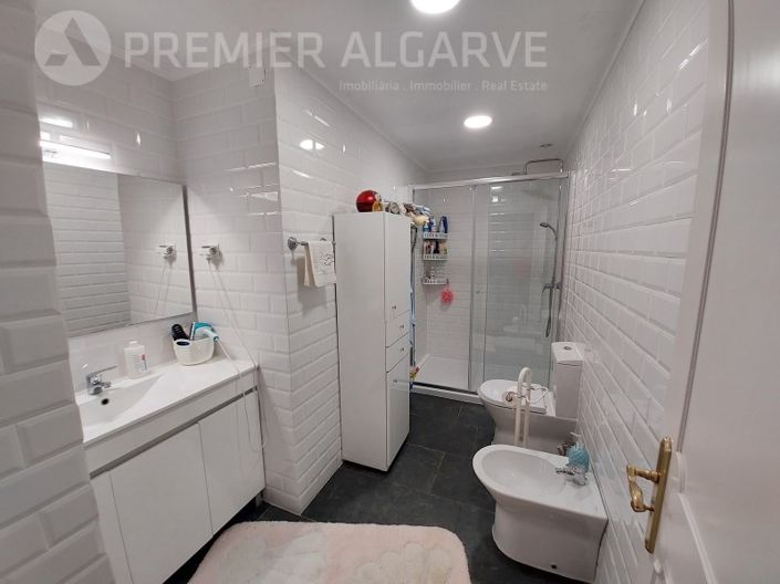 Image No.14-5 Bed House for sale