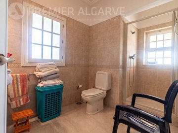 id8cca9801-0000-0500-0000-000015598bc7