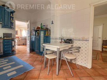 id8cca9801-0000-0500-0000-000015598bc1