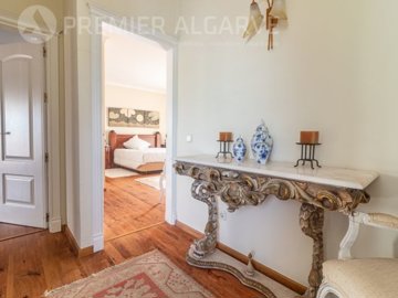 id8cca9801-0000-0500-0000-000015598bc2