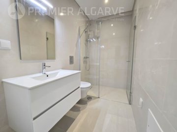 idd0cd9a01-0000-0500-0000-000015843c8e