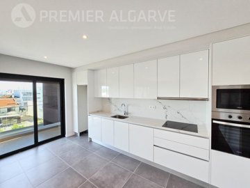 idd0cd9a01-0000-0500-0000-000015843c86