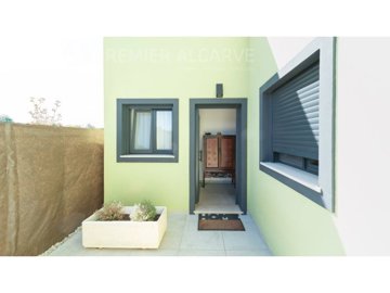 id41cba901-0000-0500-0000-000016d8b499