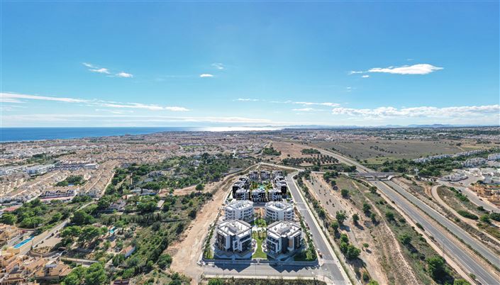 Image No.21-2 Bed Apartment for sale