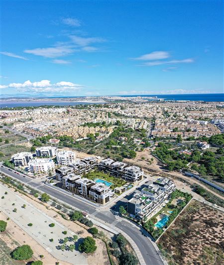 Image No.30-2 Bed Apartment for sale