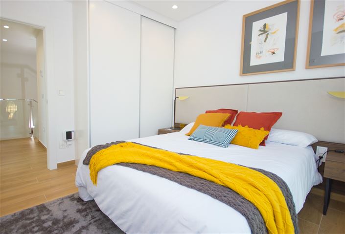 Image No.15-3 Bed Villa for sale