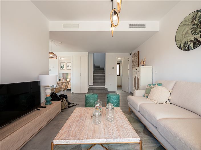 Image No.5-3 Bed Villa for sale