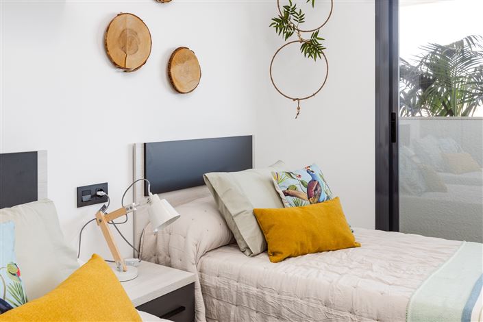 Image No.13-2 Bed Apartment for sale