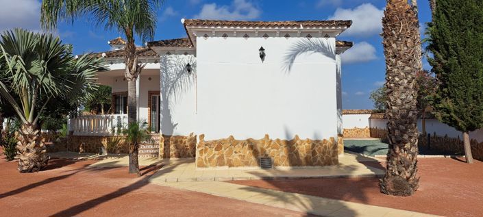 Image No.13-3 Bed Villa for sale