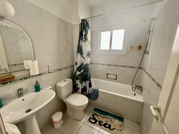 Image No.10-Appartement de 2 chambres à vendre à Tombs of the Kings