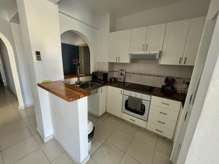 Image No.4-Appartement de 2 chambres à vendre à Tombs of the Kings