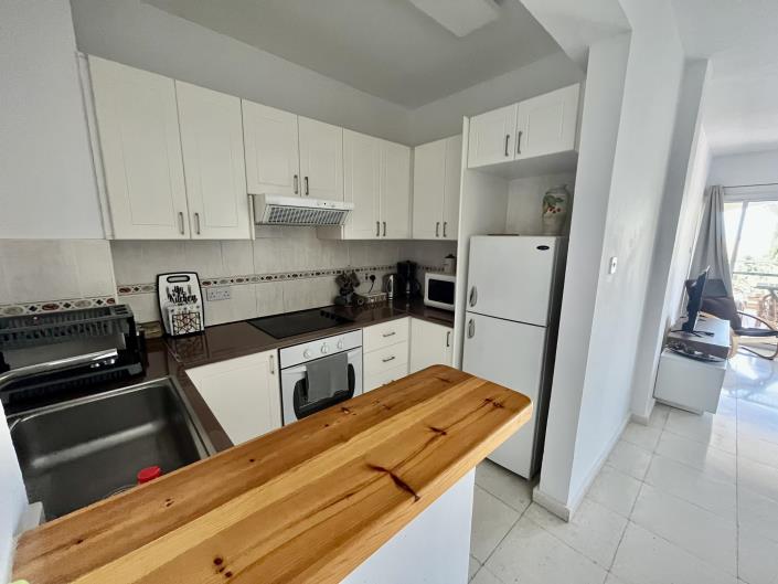 Image No.5-Appartement de 2 chambres à vendre à Tombs of the Kings