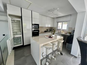 383877020_1026096725472257_4635832915939490577_n