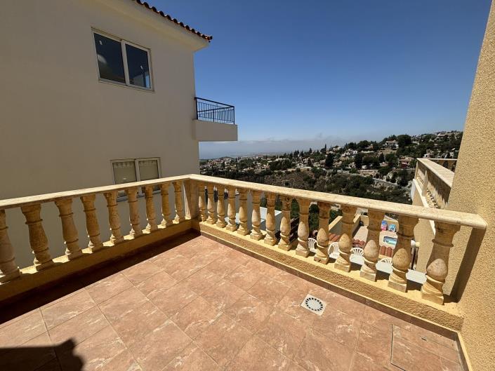 Image No.13-4 Bed Villa / Detached for sale