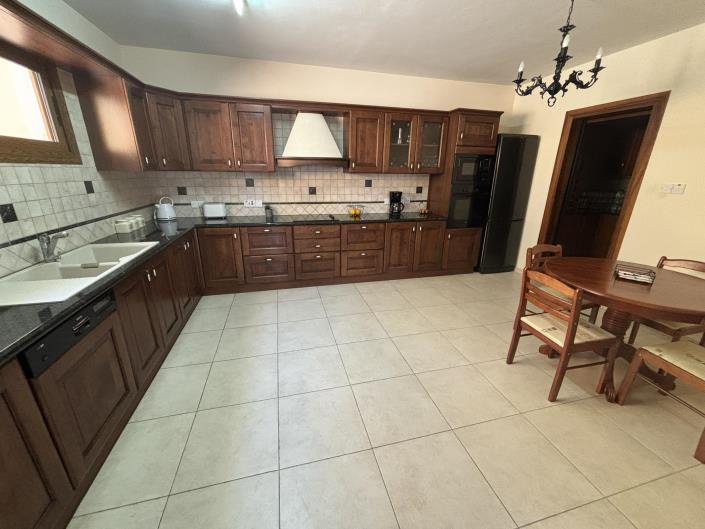 Image No.4-4 Bed Villa / Detached for sale