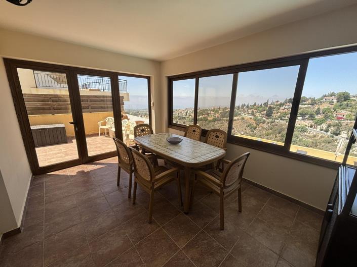 Image No.25-4 Bed Villa / Detached for sale