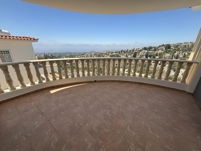 Image No.27-4 Bed Villa / Detached for sale